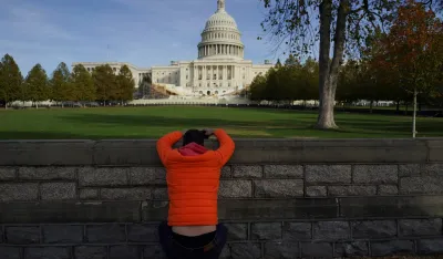 Amerika ukida vize stranim studentima