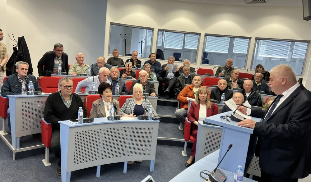 Zavr&scaron;etak stanova na Ribarevinama goruća tema bjelopoljskih penzionera