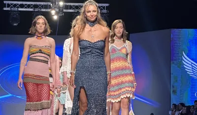 (FOTO) Dizajnerka Anđela &Scaron;utaković predstavila novu kolekciju: U svakom komadu ogleda se spoj prirodnog ritma i lične slobode