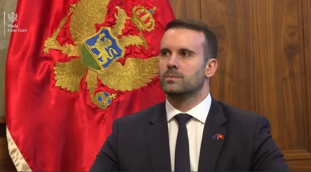 Spajić: Papa Franja ostaće upamćen kao glas saosjećanja i moralne jasnoće