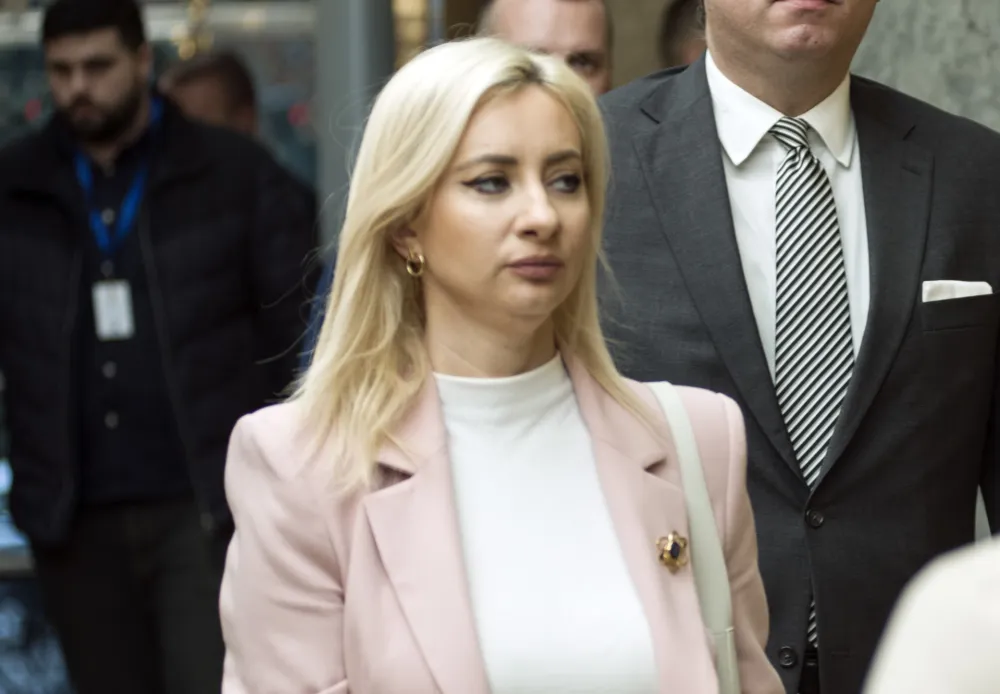 Crna Gora planira da do kraja godine interno zatvori najmanje &scaron;est poglavlja u pregovorima sa Evropskom unijom (EU), saop&scaron;tila je ministarka evropskih poslova Maida Gorčević.