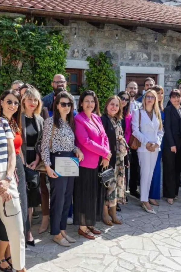 Vlada: Dodijeljeni sertifikati i započet &scaron;esti ciklus Programa obrazovanja za strate&scaron;ko planiranje