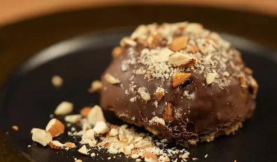 Napravite kolač s napolitankama i čokoladom