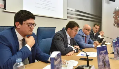 Stigli "venecijanci", pa kom opanci &ndash; kom obojci