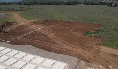 (VIDEO) Na novom groblju na Ćemovskom polju počela gradnja grobnica