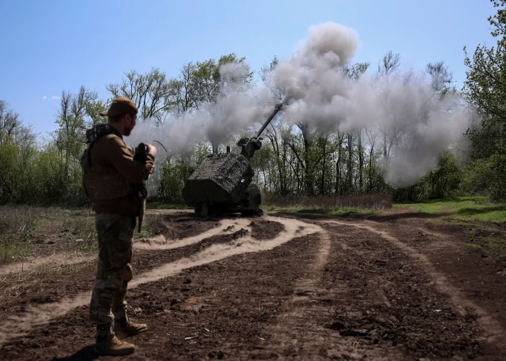 Ukrajina mladima nudi novac i kredit za kuću kako bi se borili