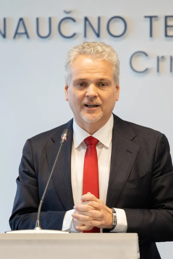 Nema novog konkursa za predsjednika i članove Odbora REGAGEN-a, uprkos zahtjevu EU