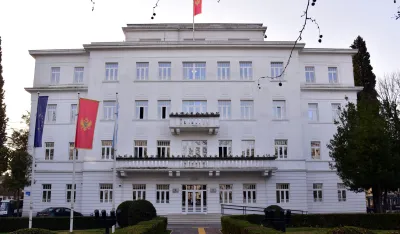 Glavni grad za projekte potro&scaron;io sedam, a za plate četiri miliona