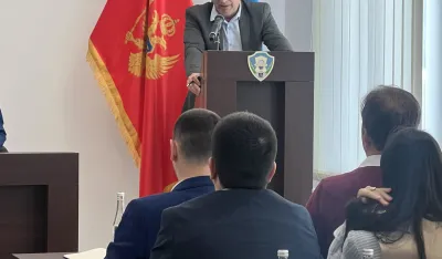 Prekinuta sjednica SO Mojkovac, A&scaron;anin saop&scaron;tio da vi&scaron;e nije potpredsjednik Op&scaron;tine