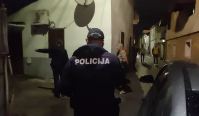 (VIDEO) Obavljen uviđaj povodom pucnjave u Podgorici - Mje&scaron;tani: "Policija je brzo reagovala"