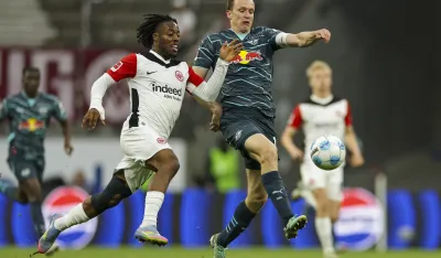 Ubjedljiv trijumf Ajntrahta