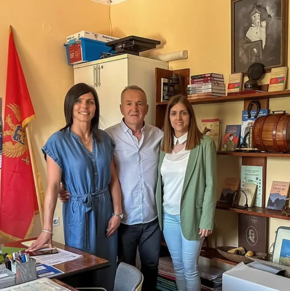 Biblioteka O&Scaron; &bdquo;Đoko Prelević&rdquo; bogatija za 100 knjiga