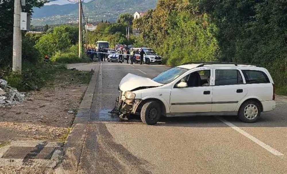 Udes dvoje vozila kod Utjehe: Povrijeđeno sedam osoba, svi transportovani u bolnicu