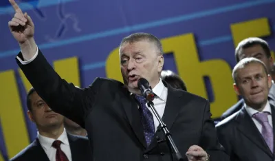 Paso&scaron; ruskog političara Vladimira Žirinovskog prodat na aukciji za milion rubalja