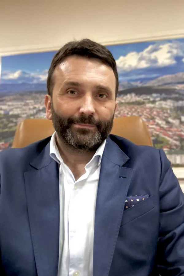 Zakupci tezgi duguju Tržnicama i pijacama oko 340.000 eura