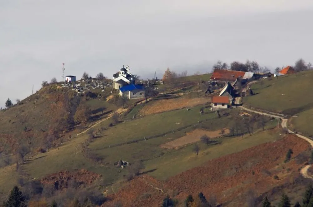 Mje&scaron;tani &Scaron;ekulara žele da znaju gdje se nalaze utvrđene granice Crne Gore sa Kosovom: Neće dati da se diraju stare međe