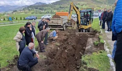 U Mojkovcu počela ekshumacija zemnih ostataka &scaron;estorice oficira