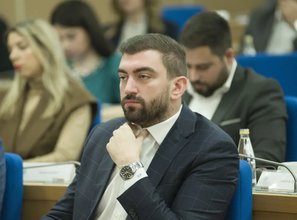 Andrija Klikovac, sjednica skupstine glavnog grada