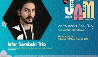 Talentovani džez pijanista