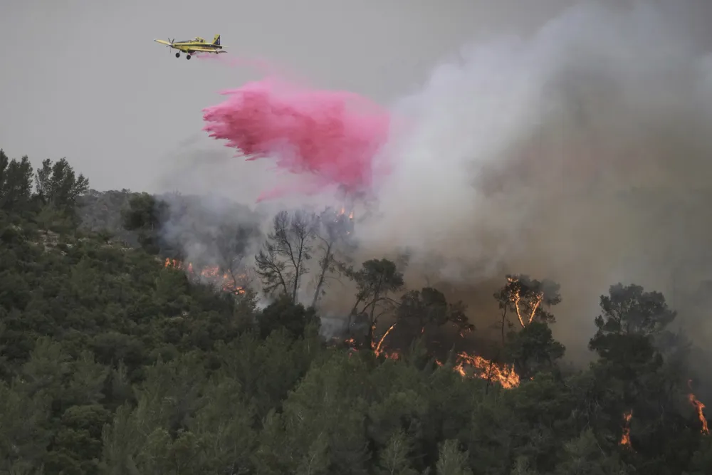 (VIDEO) U Izraelu bukti požar koji se smatra najvećim u istoriji zemlje