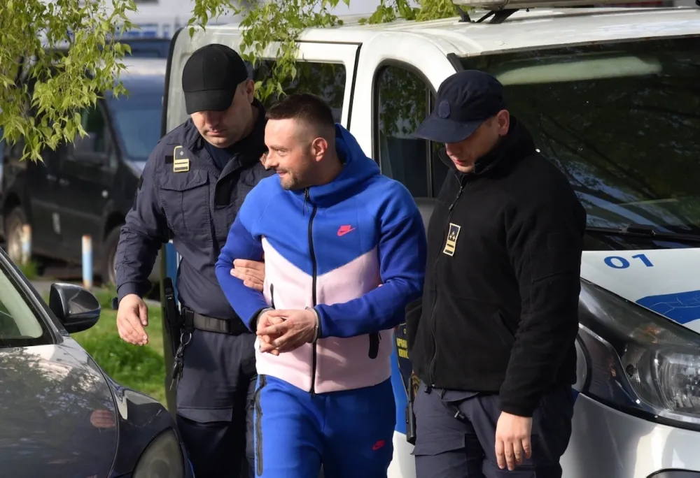 Informacije iz policije curile do Milo&scaron;a Medenice