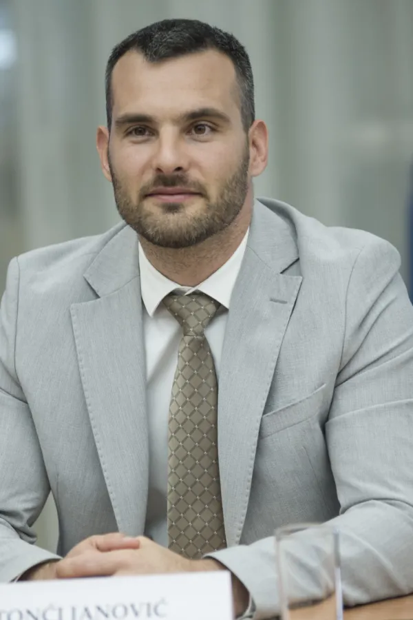 Janović: Mugo&scaron;a se poziva na frizirane podatke Monstata, 2009. zaposlenost bila 174.000, a sad skoro 260.000