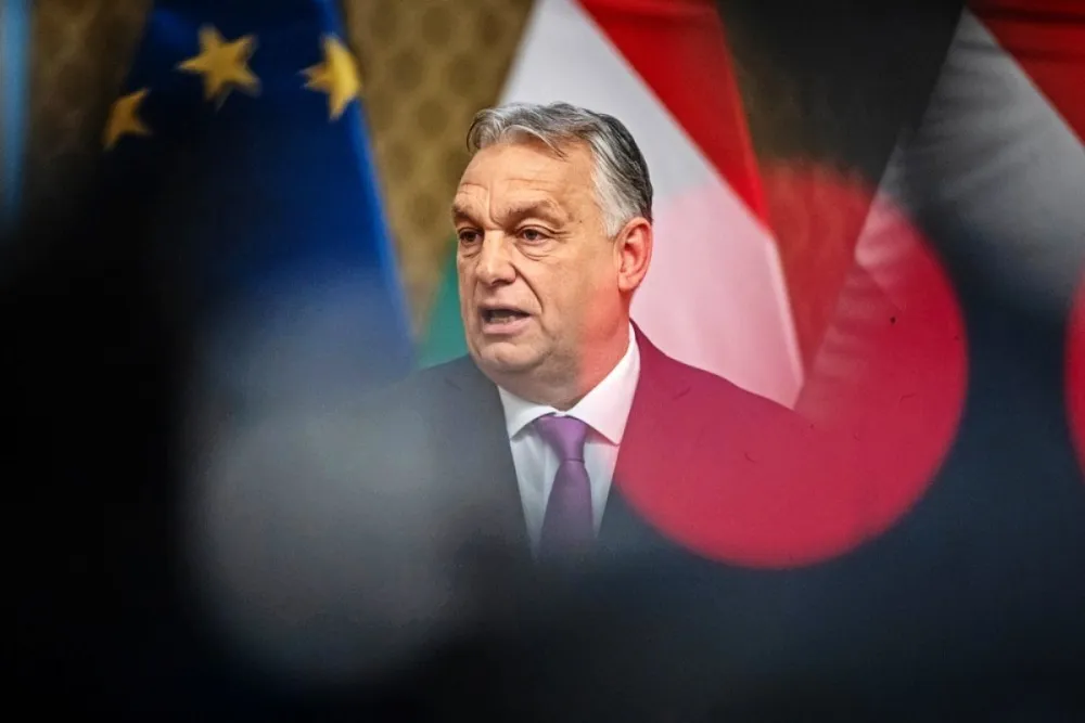 Orban: Prijem ukrajine u EU dove&scaron;će do bankrota Evrope