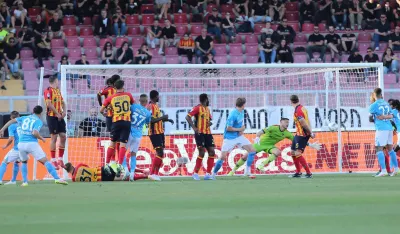 Đakomo Raspadori pogodio iz "slobodnjaka"