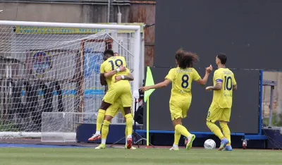 Minimalan trijumf Lacija