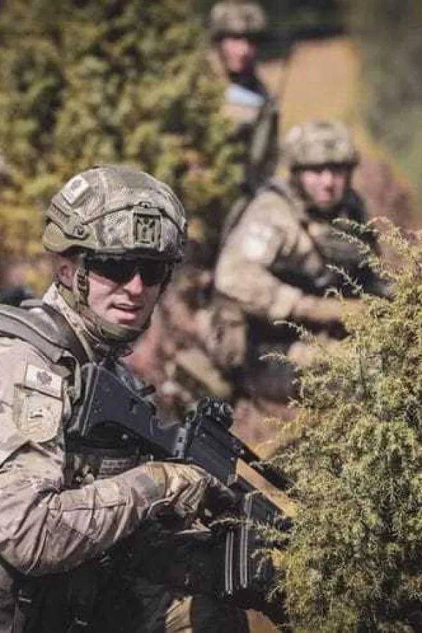 Raspisan oglas za prijem 100 vojnika i vojnikinja po ugovoru