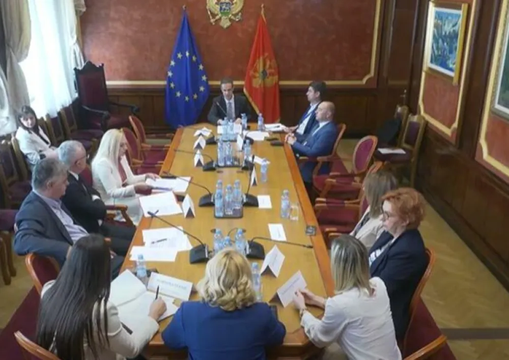 Odbor za ekonomiju dao zeleno svjetlo za uvođenje avio-ruta od javnog interesa