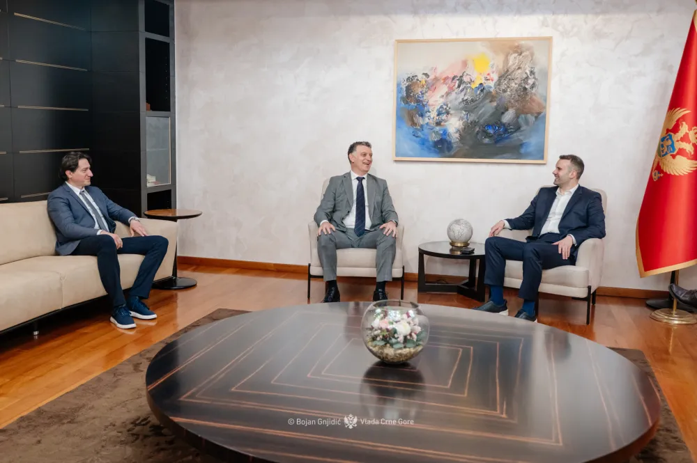 Spajić: Novac od koncesije za aerodrome koristio bi se isključivo za velike projekte u Zeti i Tivtu