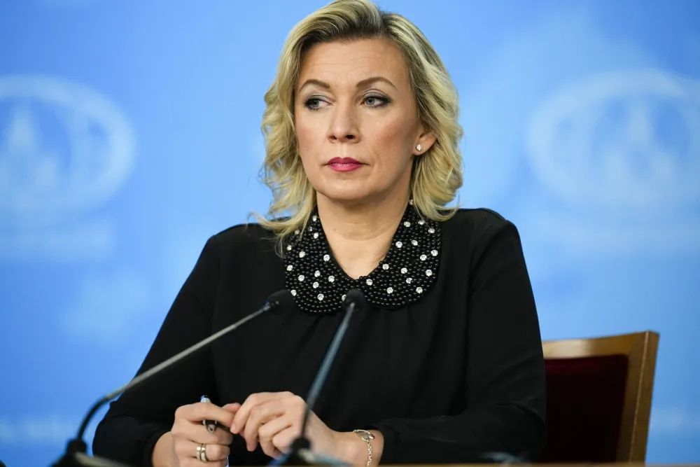 Zaharova o zabrani preleta Vučiću