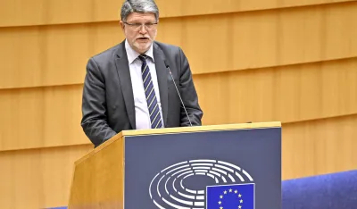 Picula: Neko ko teži ka EU, ne može da ide na Putinovu paradu