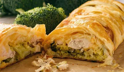 Napravite ukusnu piletinu u lisnatom tijestu koju će svi obožavati