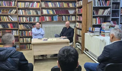 Pisanje kao odgovor na dru&scaron;tvenu klimu