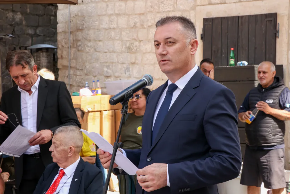 Gutić na otvaranju Senior Festa 2025: Stariji su nosioci znanja, iskustva i vrijednosti