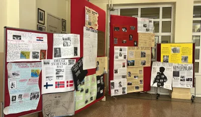 (VIDEO) Podgorički gimnazijalci poručili: Opomena da se sloboda čuva