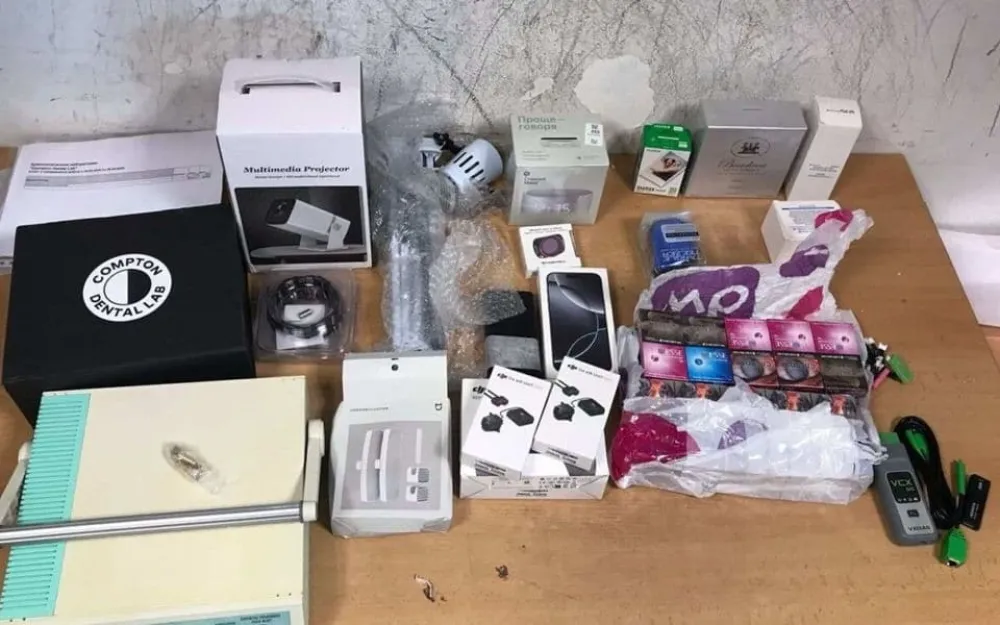 Na Aerodromu Podgorica spriječen &scaron;verc ljekova vrijednih 7.500 eura