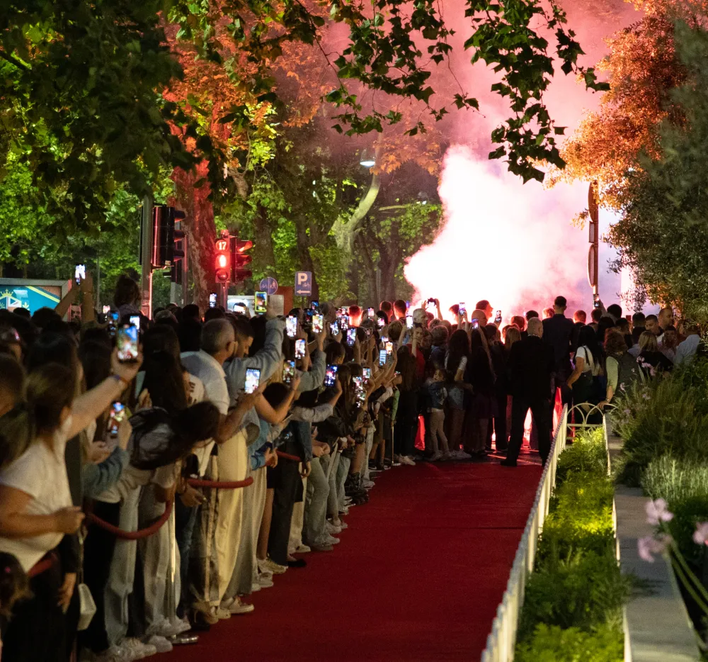 Defile polumaturanata O&Scaron; "Vuk Karadžić"
