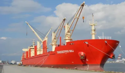 Ministarstvo pomorstva:&nbsp;Ili stečaj u Crnogorsku plovidbu, ili brodovi u zakup