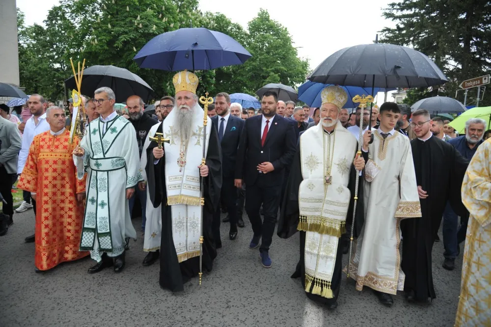 (FOTO) Nik&scaron;ić proslavio Svetog Vasilija Ostro&scaron;kog - Dan za&scaron;titnika grada