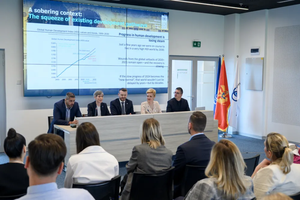 Predstavljen prvi Izvje&scaron;taj o spremnosti Crne Gore za primjenu vje&scaron;tačke inteligencije u javnoj upravi