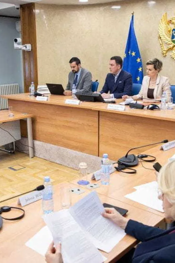 Sjutra sastanak članova Odbora za evropske integracije sa ambasadorima država članica EU