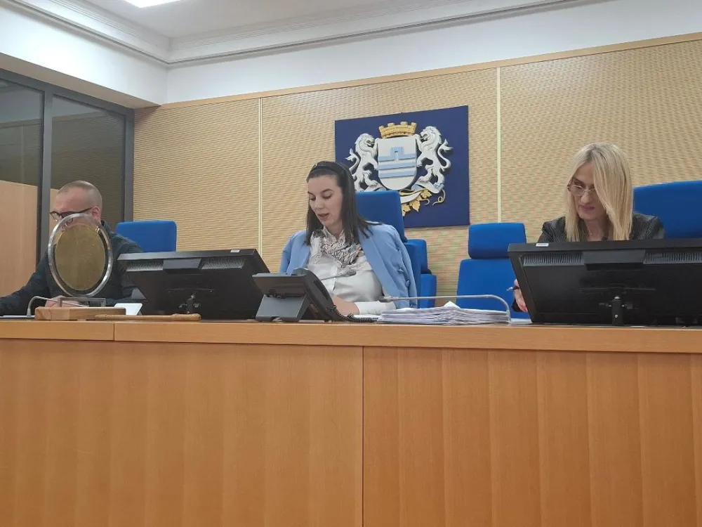 Milo&scaron; Giljen, Anđela Mićović i Jadranka Ilinčić 