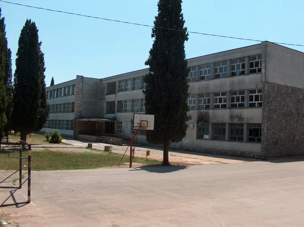 Iz matematike "pala" 34 učenika