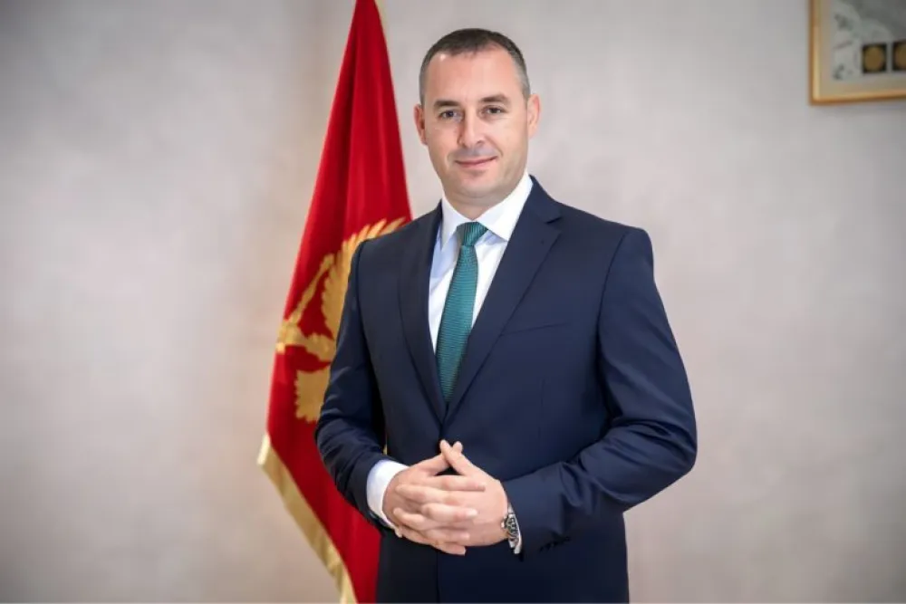 Dragoslav &Scaron;ćekić, ministar sporta i mladih i potpredsjednik SNP-a