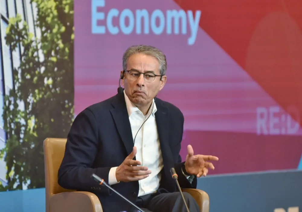 Alabar: Radim u skladu sa pravilima, ne preuzimam plaže