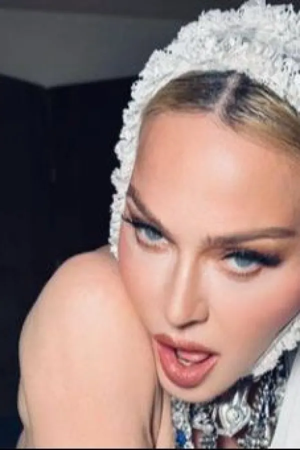 Madona snima seriju o svom životu i karijeri