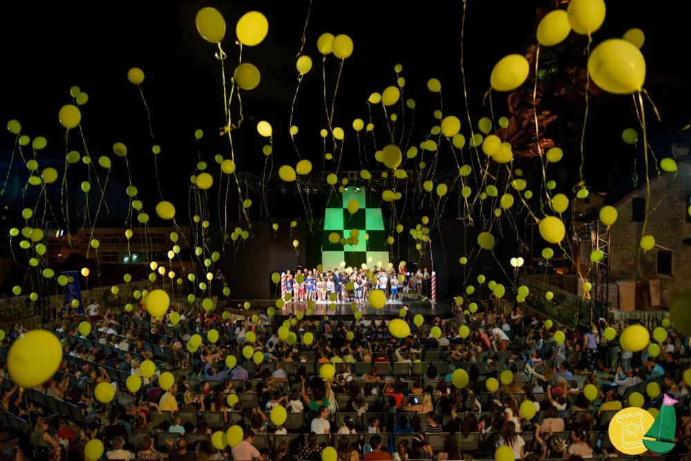 Kotorsko pozori&scaron;te za djecu